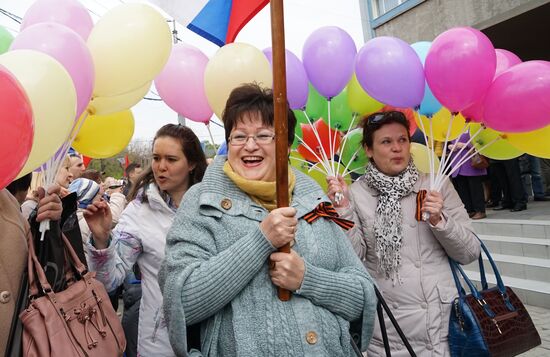 May Day marches across Russia