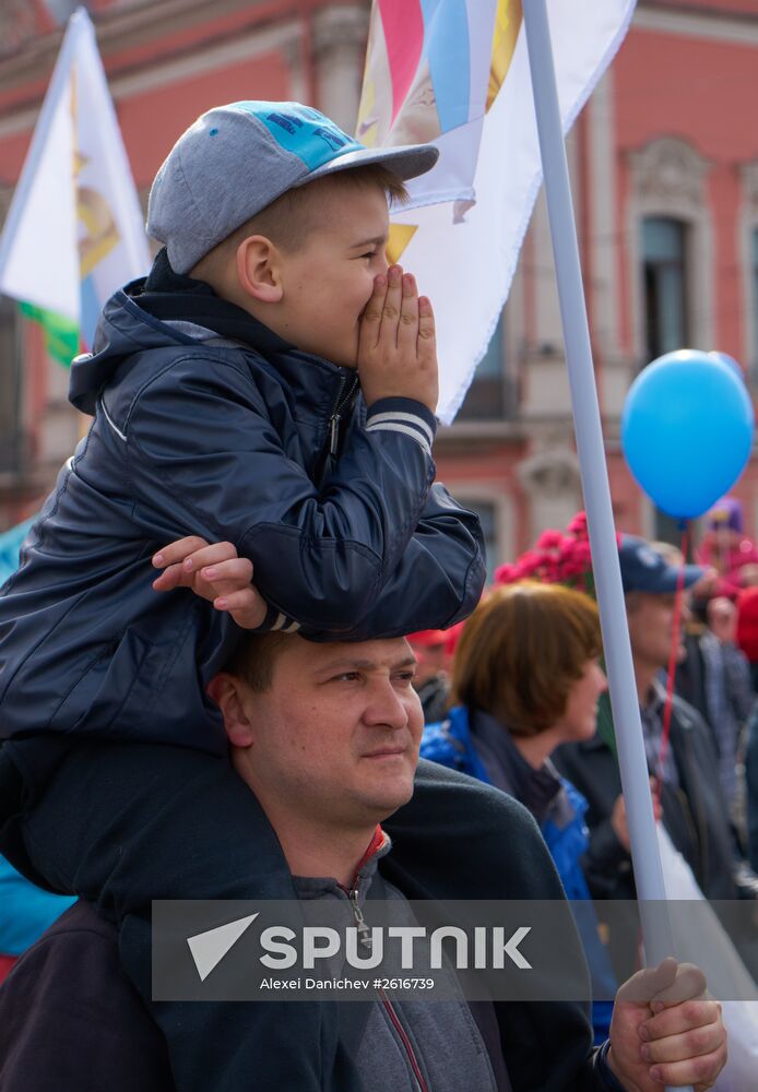 May Day marches across Russia