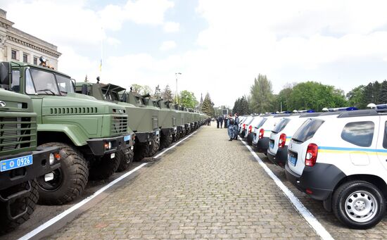Military equipment inspection on Kulikovo Polye, Odessa