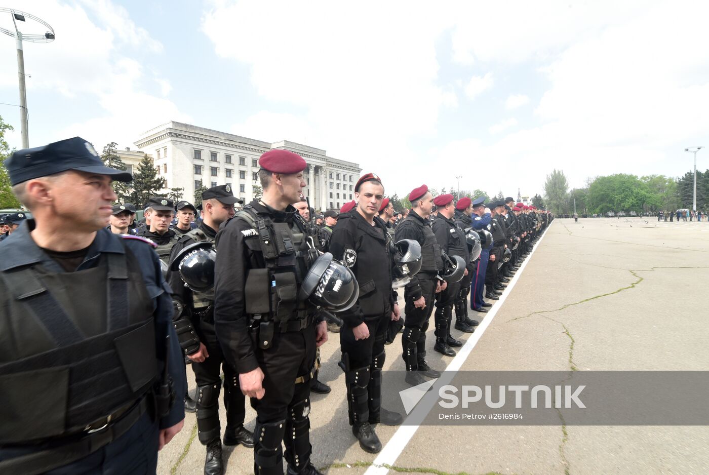 Military equipment inspection on Kulikovo Polye, Odessa