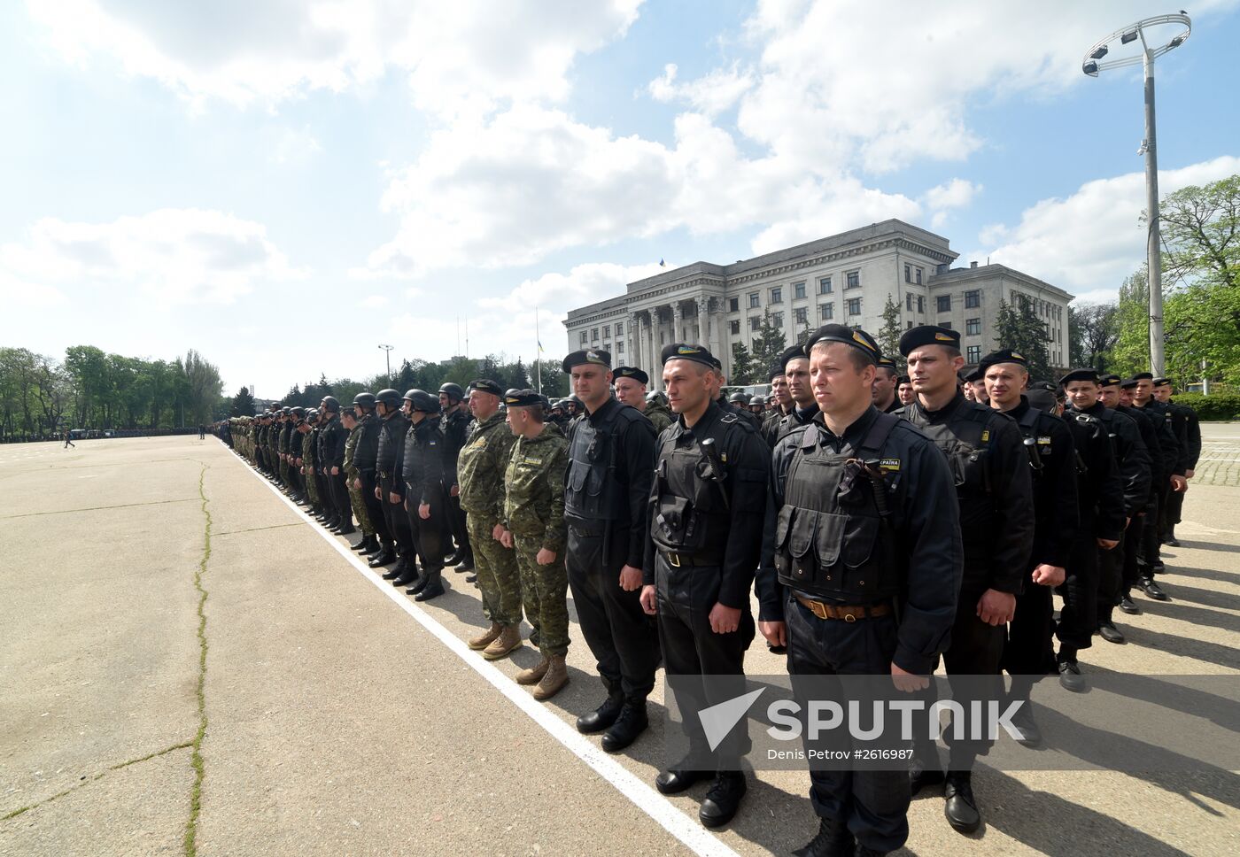 Military equipment inspection on Kulikovo Polye, Odessa