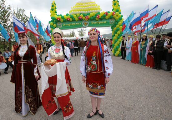 Tatars celebrate Hıdırellez in Crimea
