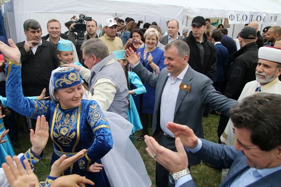 Tatars celebrate Hıdırellez in Crimea