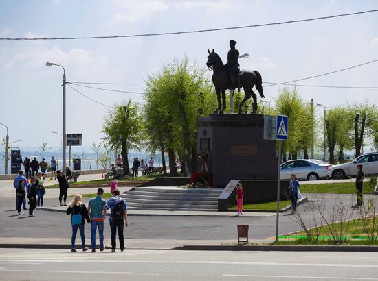 Monument to Marshal Rokossovsky in Volgograd