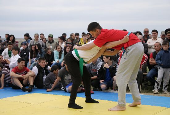 Tatars celebrate Hıdırellez in Crimea