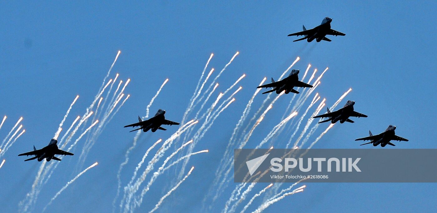 Rehearsal of aerial part of Victory Parade in Minsk