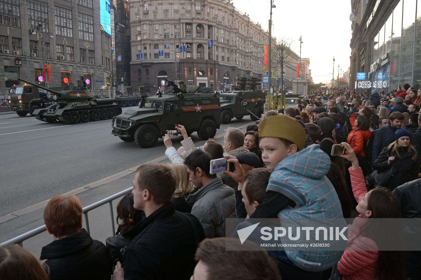 Rehearsal of military parade in Moscow to mark 70th anniversary of victory in Great Patriotic War
