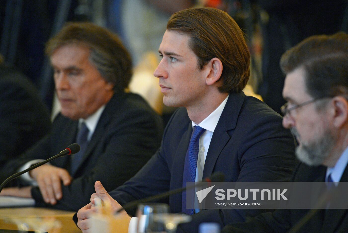 Russian and Austrian Foreign Ministers Sergei Lavrov and Sebastian Kurz