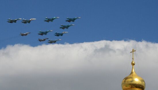 Rehearsal of military parade to mark 70th anniversary of Victory in 1941-1945 Great Patriotic War