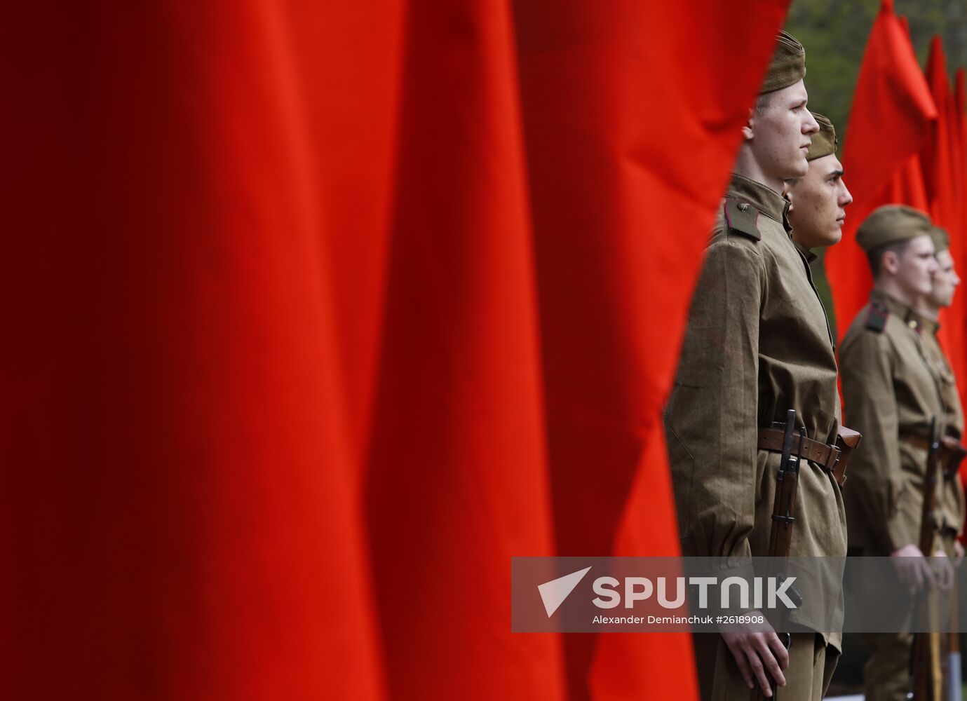 "Celebrating the Victory" patriotic campaign in St Petersburg