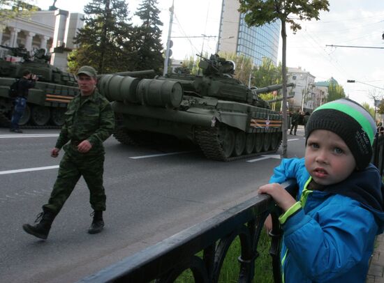Victory Day parade rehearsal in Donetsk