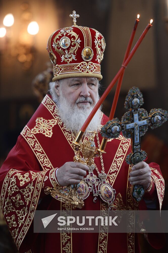 Patriarch holds service in honor of Saint George the Martyr