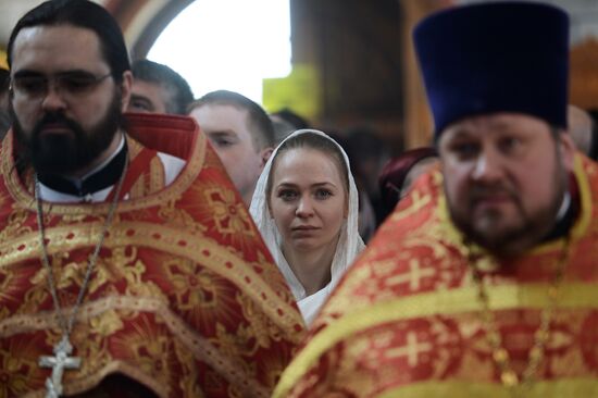 Patriarch holds service in honor of Saint George the Martyr