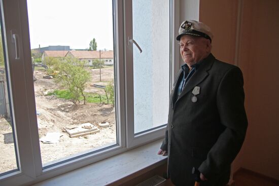 Crimea veterans receive new apartments