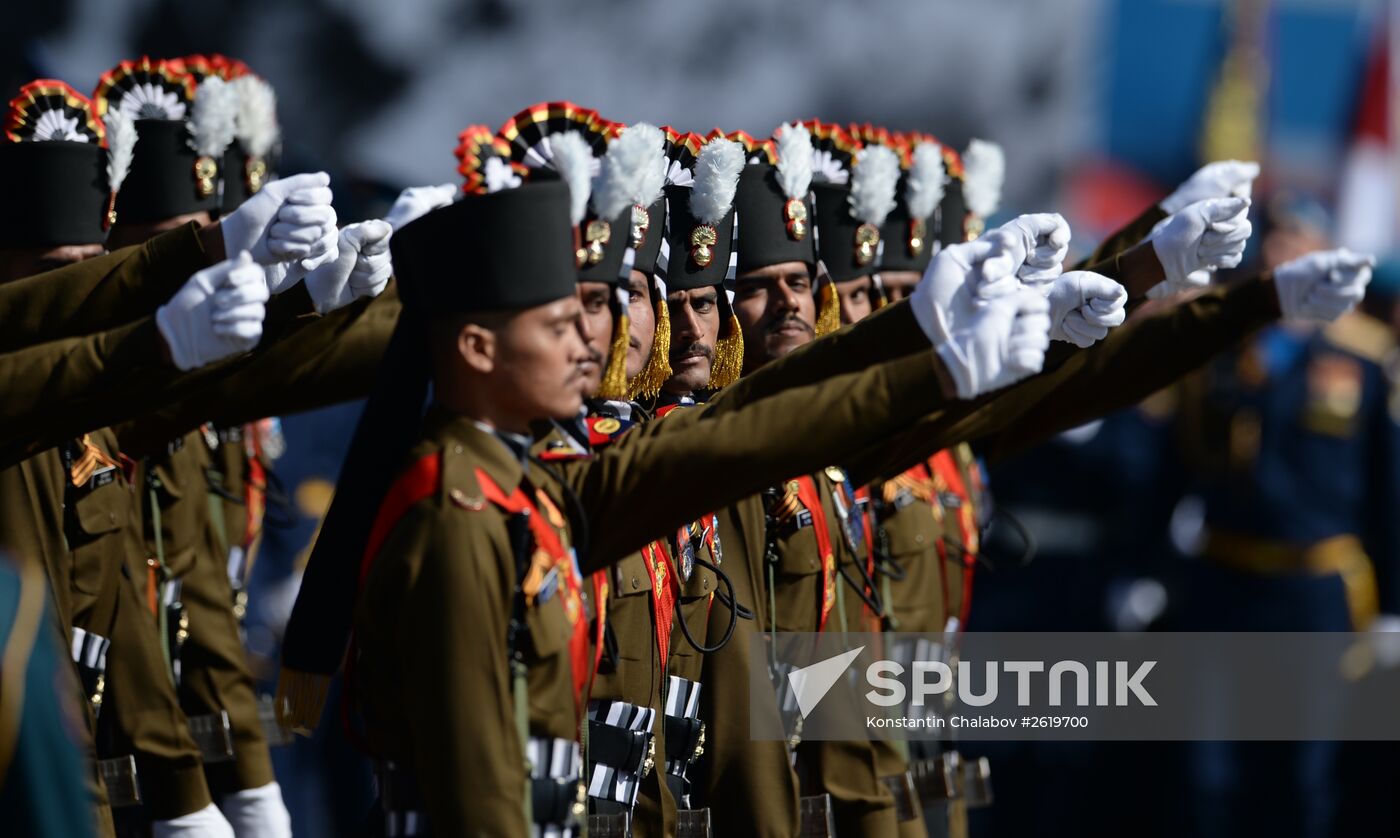 Final rehearsal of military parade to mark 70th anniversary of Victory in 1941-1945 Great Patriotic War