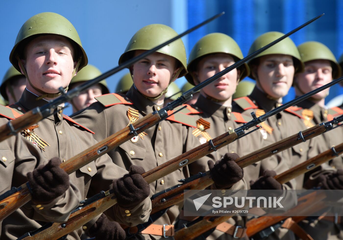 Final rehearsal of military parade to mark 70th anniversary of Victory in 1941-1945 Great Patriotic War