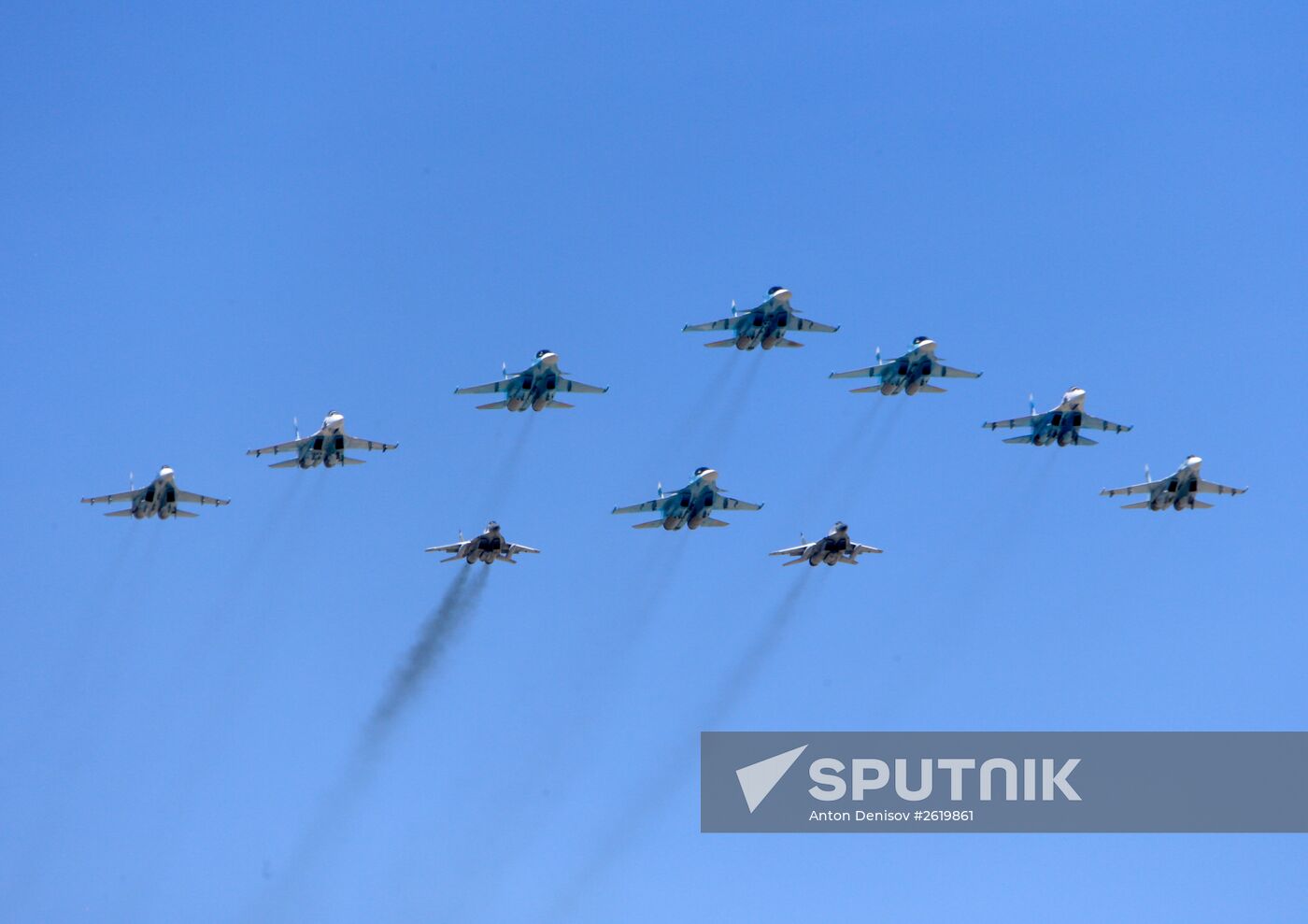 Final rehearsal of military parade to mark 70th anniversary of Victory in 1941-1945 Great Patriotic War