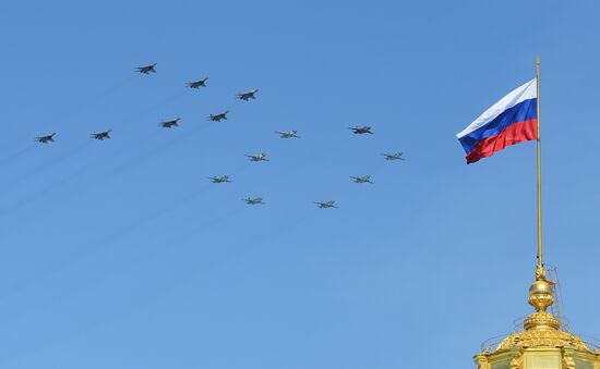 Final rehearsal of military parade to mark 70th anniversary of Victory in 1941-1945 Great Patriotic War