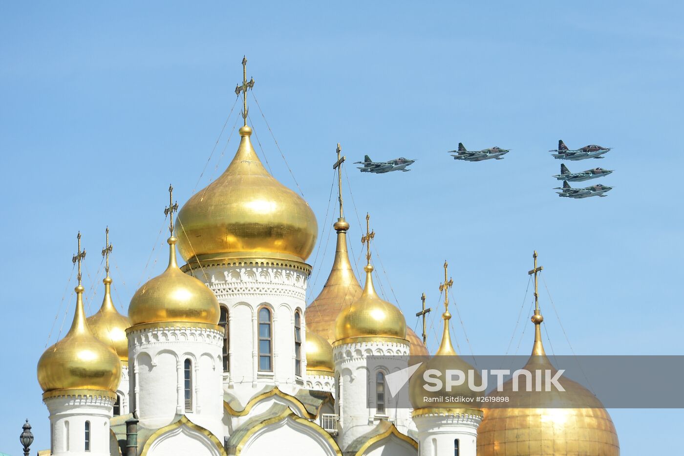 Final rehearsal of military parade to mark 70th anniversary of Victory in 1941-1945 Great Patriotic War