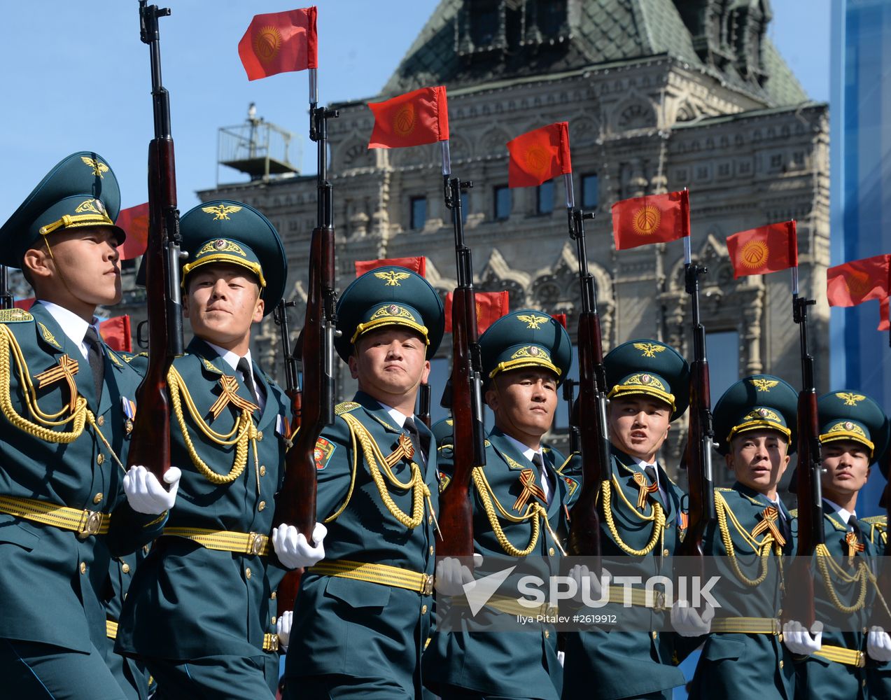 Final rehearsal of military parade to mark 70th anniversary of Victory in 1941-1945 Great Patriotic War