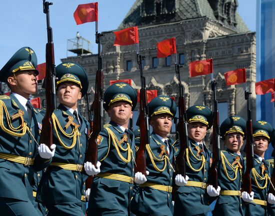 Final rehearsal of military parade to mark 70th anniversary of Victory in 1941-1945 Great Patriotic War