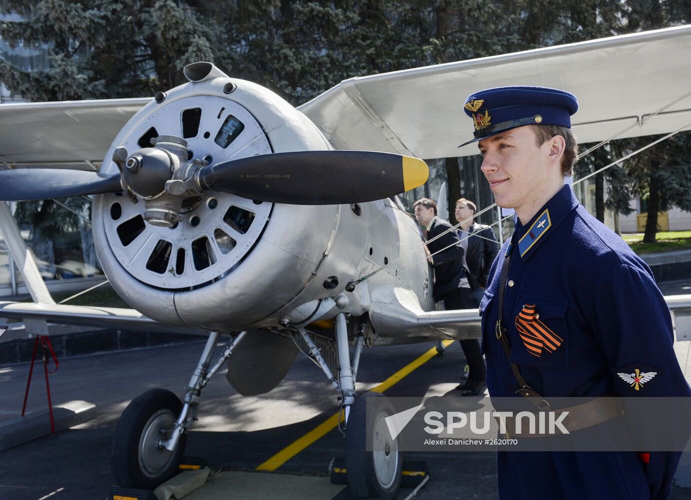 Exhibition of Great Patriotic War combat aircraft at Vnukovo airport