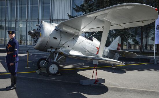 Exhibition of Great Patriotic War combat aircraft at Vnukovo airport