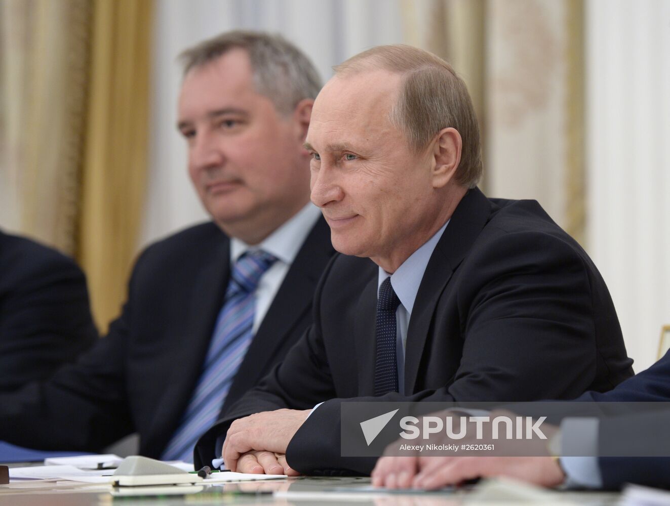 President Putin meets with Cuba's State Council and Cabinet Chairman Raul Castro