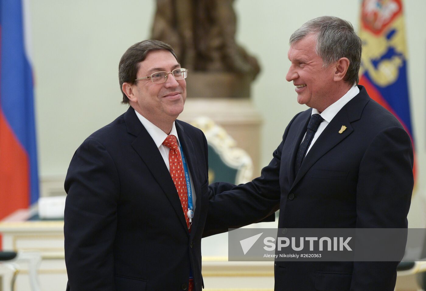 President Putin meets with Cuba's State Council and Cabinet Chairman Raul Castro