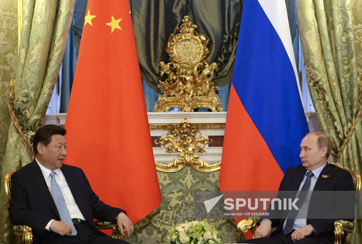 President Vladimir Putin meets with Chinese President Xi Jinping