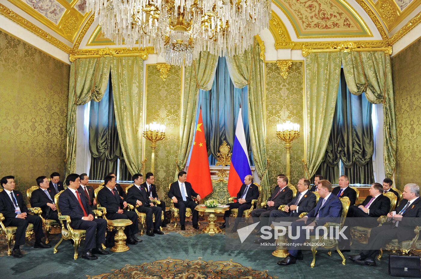 President Vladimir Putin meets with Chinese President Xi Jinping