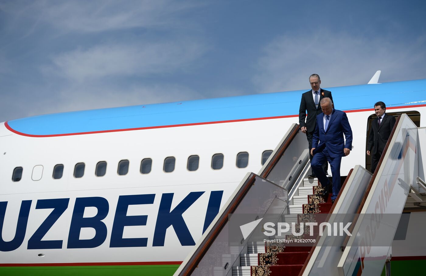 President of Uzbekistan Islam Karimov arrives in Moscow