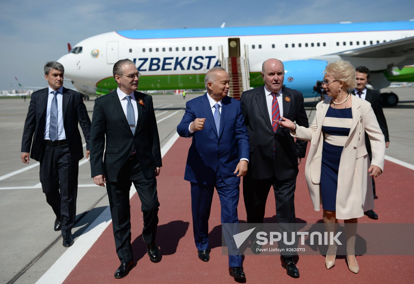 President of Uzbekistan Islam Karimov arrives in Moscow