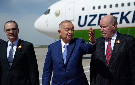 President of Uzbekistan Islam Karimov arrives in Moscow