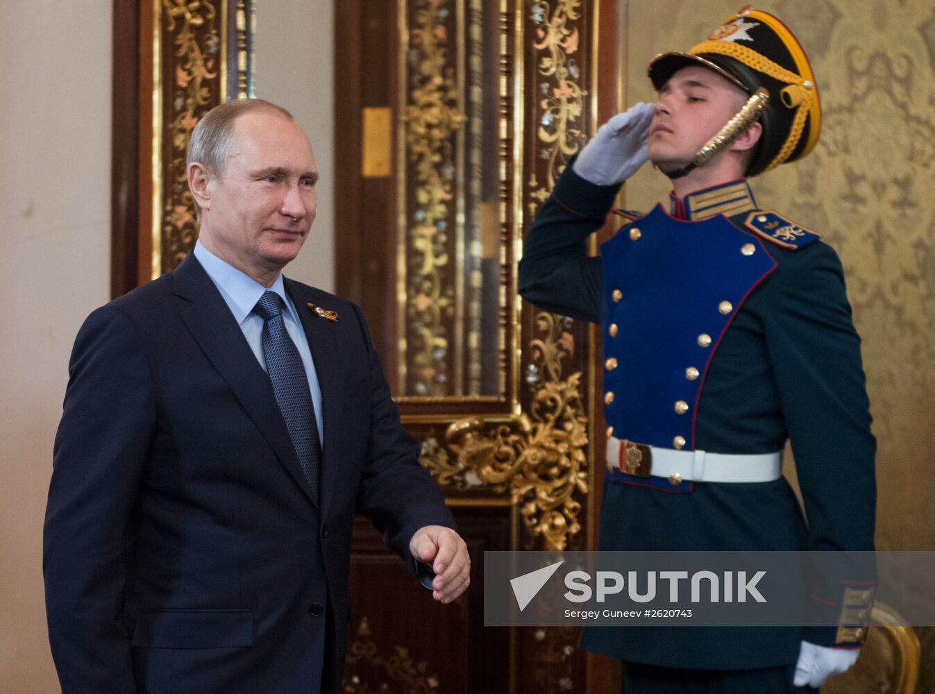 President Vladimir Putin meets with Chinese President Xi Jinping