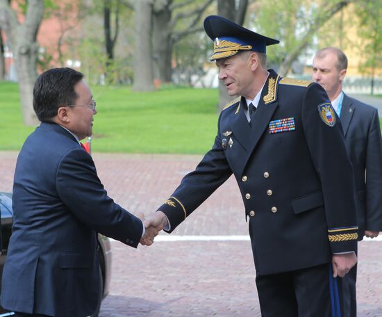 Kremlin Superintendent Sergei Khlebnikov welcomes foreign delegation heads and honorary guests