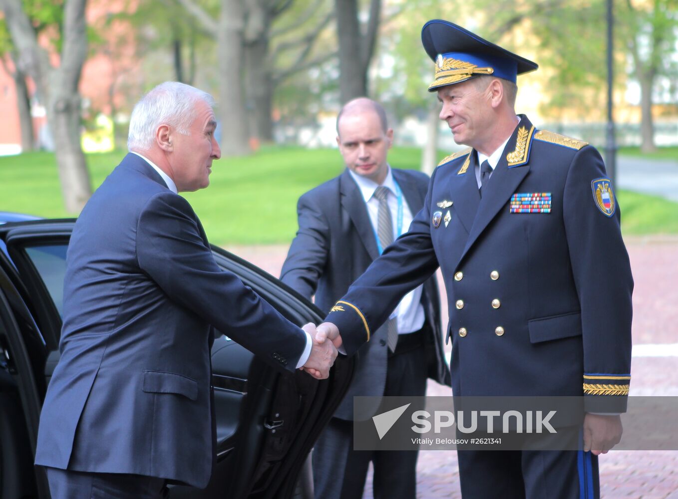 Kremlin Superintendent Sergei Khlebnikov welcomes foreign delegation heads and honorary guests