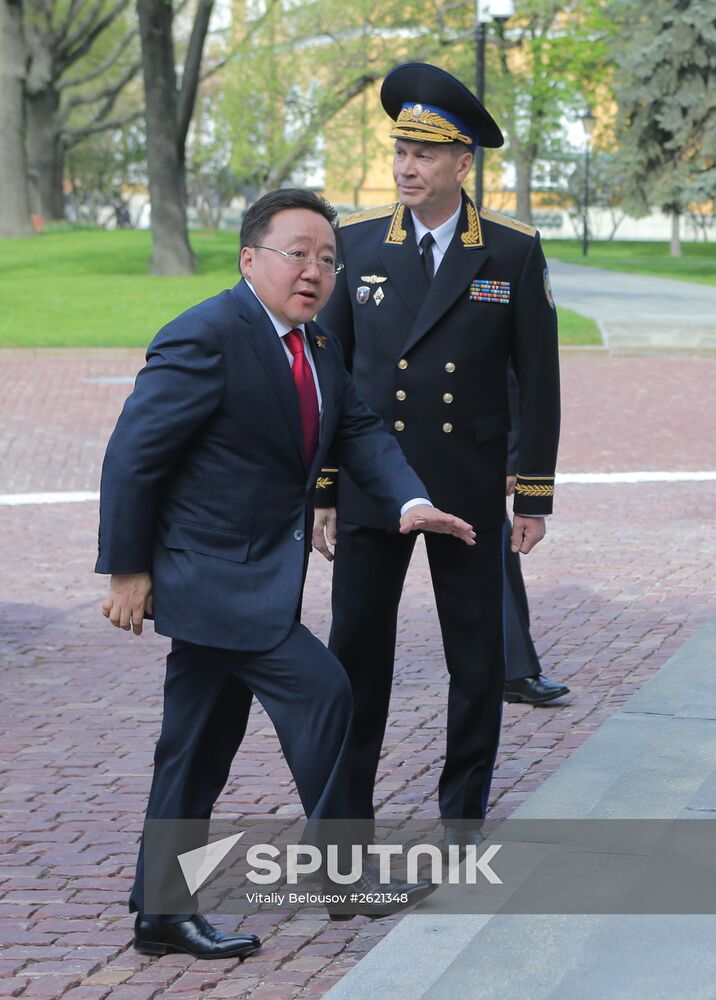 Kremlin Superintendent Sergei Khlebnikov welcomes foreign delegation heads and honorary guests