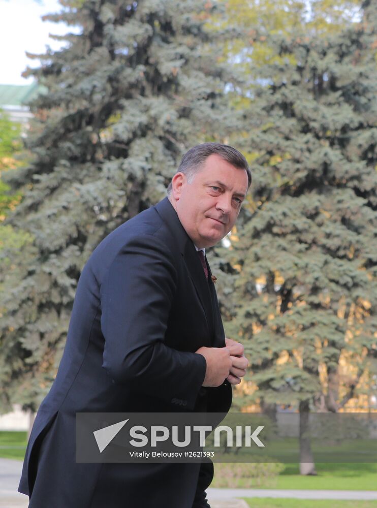 Kremlin Superintendent welcomes foreign delegation heads and honorary guests in the Kremlin