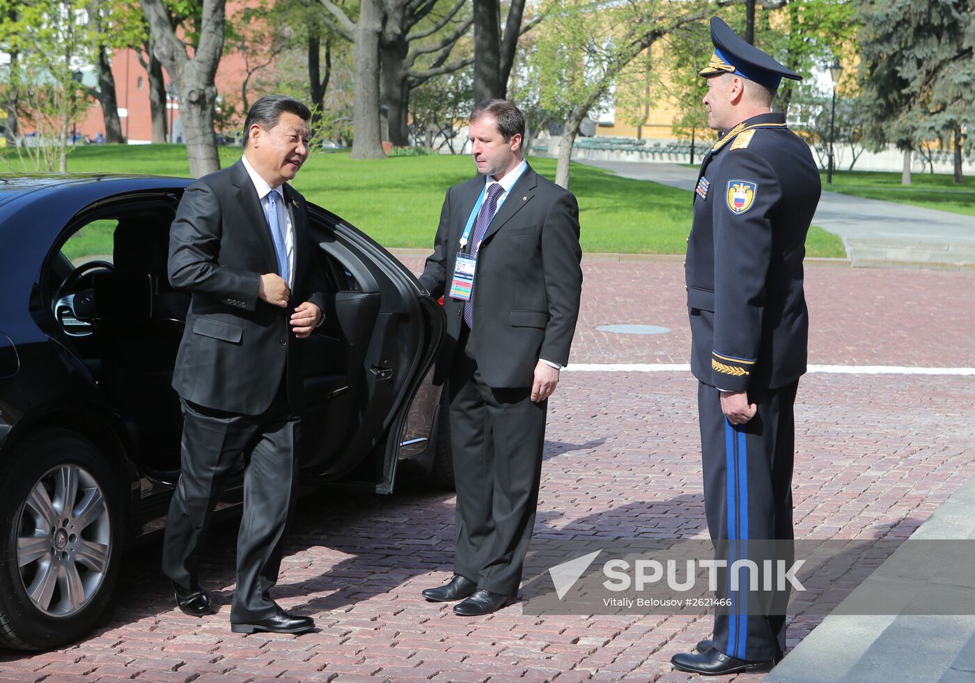 Kremlin Superintendent Sergei Khlebnikov welcomes foreign delegation heads and honorary guests