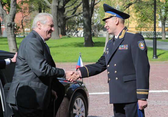 Kremlin Superintendent Sergei Khlebnikov welcomes foreign delegation heads and honorary guests