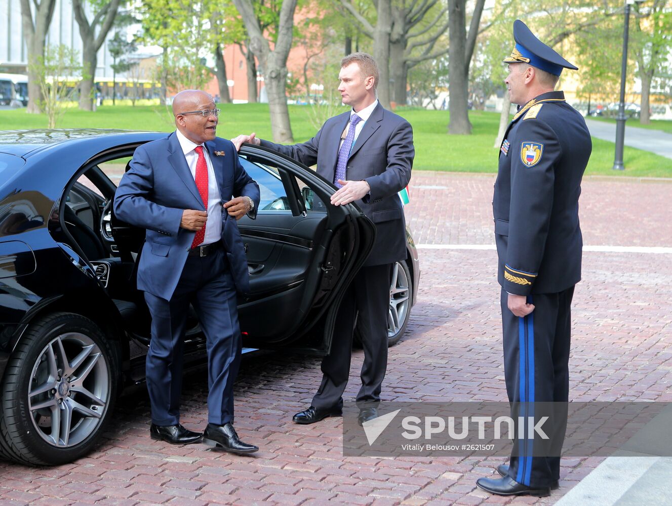Kremlin Superintendent Sergei Khlebnikov welcomes foreign delegation heads and honorary guests