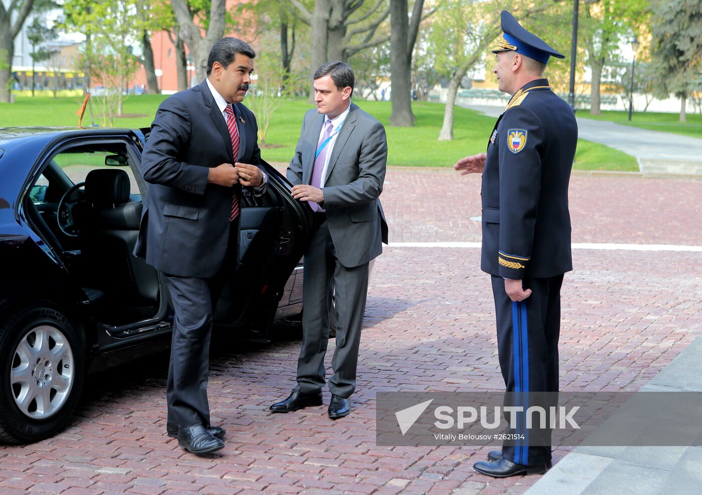 Kremlin Superintendent Sergei Khlebnikov welcomes foreign delegation heads and honorary guests