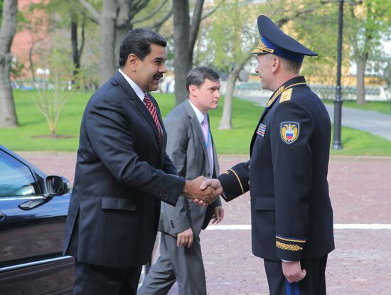 Kremlin Superintendent Sergei Khlebnikov welcomes foreign delegation heads and honorary guests
