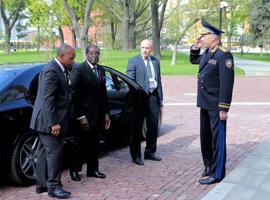 Foreign delegation heads and honorary guests welcomed by Kremlin's Commandant Sergei Khlebnikov