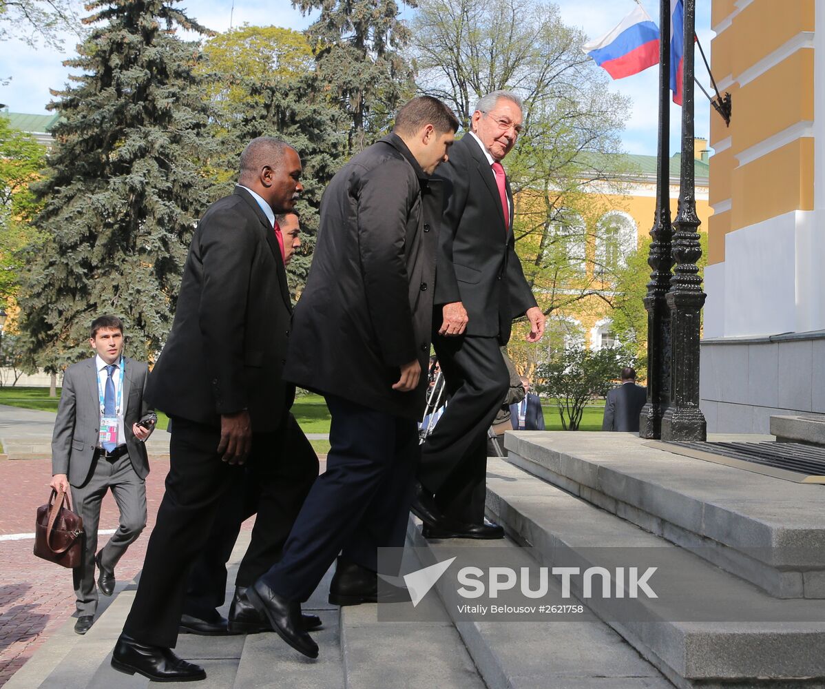 Foreign delegation heads and honorary guests welcomed by Kremlin's Commandant Sergei Khlebnikov