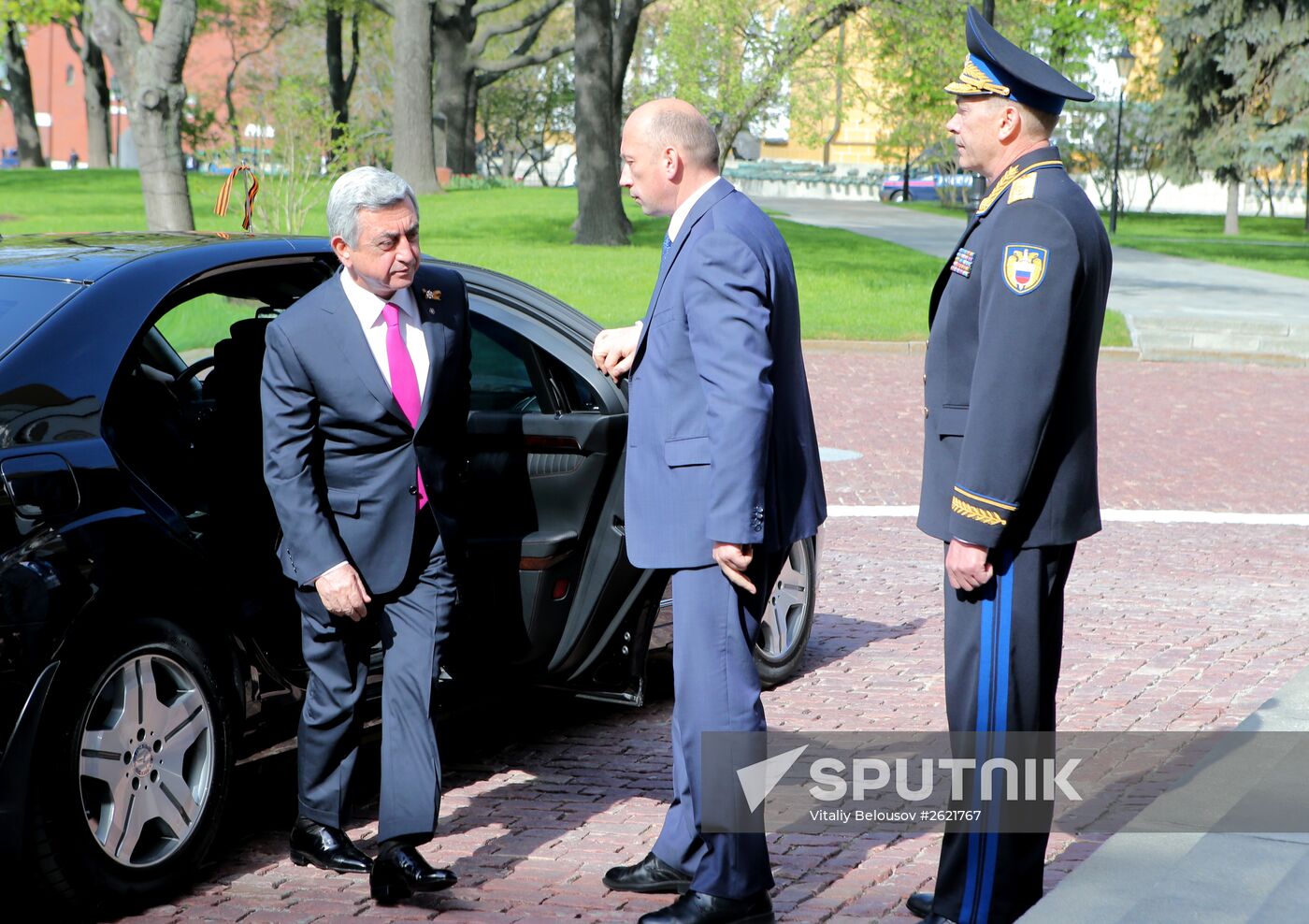 Kremlin Superintendent Sergei Khlebnikov welcomes foreign delegation heads and honorary guests