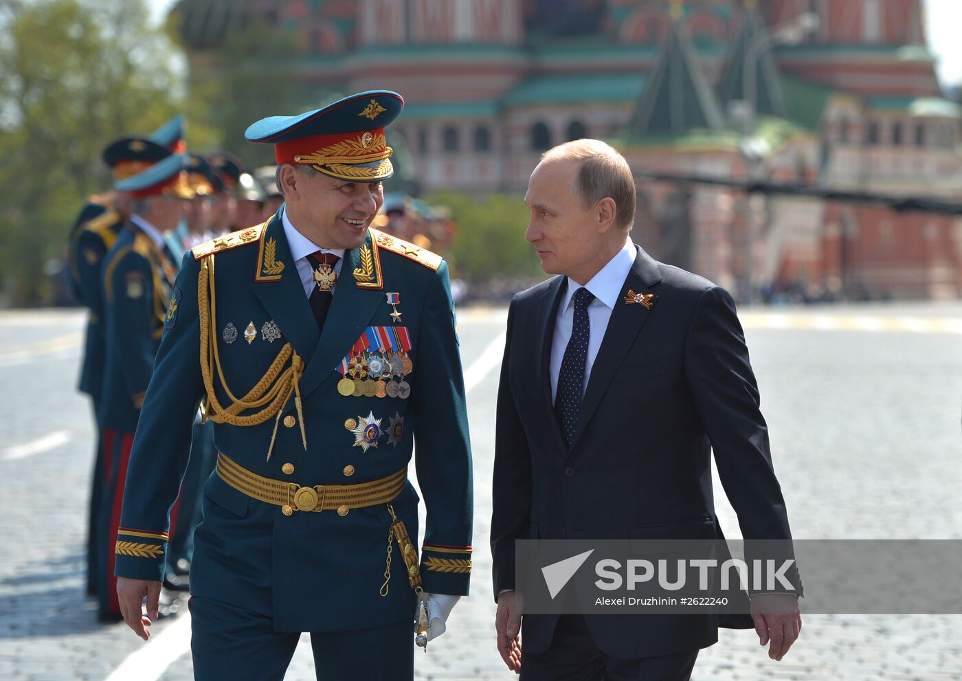 Vladimir Putin attends military parade to mark 70th anniversary of Victory in 1941-1945 Great Patriotic War