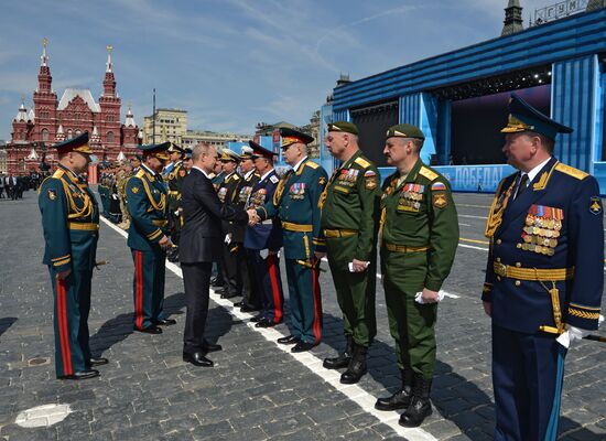 Vladimir Putin attends military parade to mark 70th anniversary of Victory in 1941-1945 Great Patriotic War