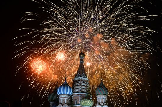 Fireworks to mark 70th anniversary of Victory in 1941-1945 Great Patriotic War